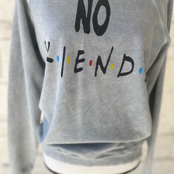 Hips AND Hair NO F.R.I.E.N.D.S. sweatshirt Size XS - Picture 6 of 10
